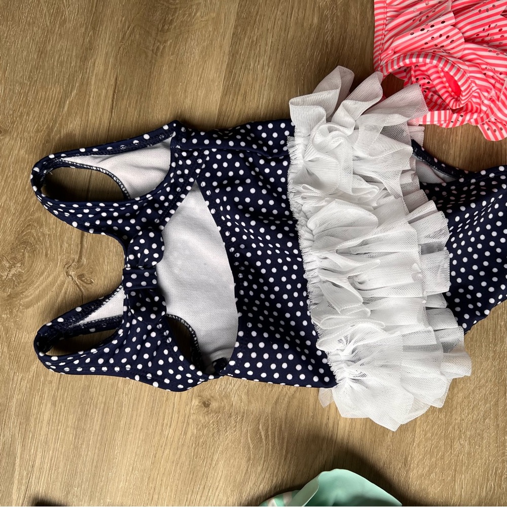 Swimming bundle - Picture 2 of 8